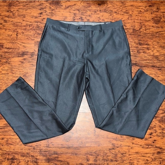 Men’s Dress Pants Slim Fit Trousers, Size 36x32, Suit Separates Slacks NEW - Picture 2 of 9